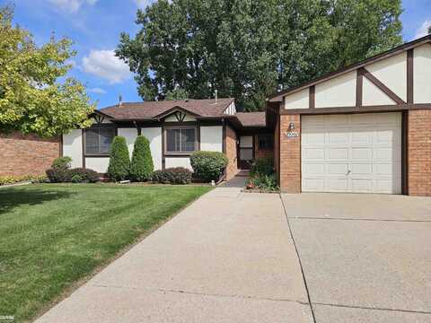 25046 Joanne Smith, Warren, MI 48091