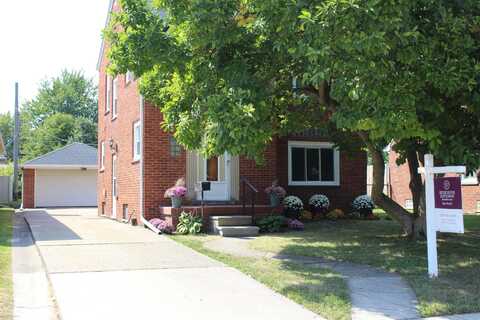 23009 Hayes, Eastpointe, MI 48021