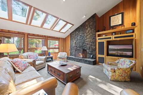 13637 Wolfberry, Beatty, OR 97759