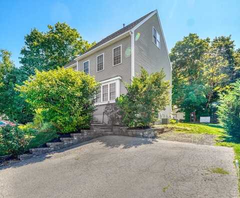 39 Mechanic St, Foxboro, MA 02035