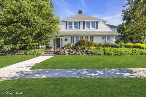 42 Edgemere Drive, Matawan, NJ 07747