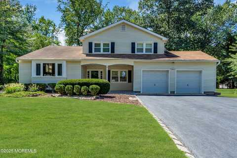 4 Michele Drive, Middletown, NJ 07748