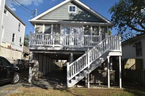 57 Washington Avenue, Highlands, NJ 07732