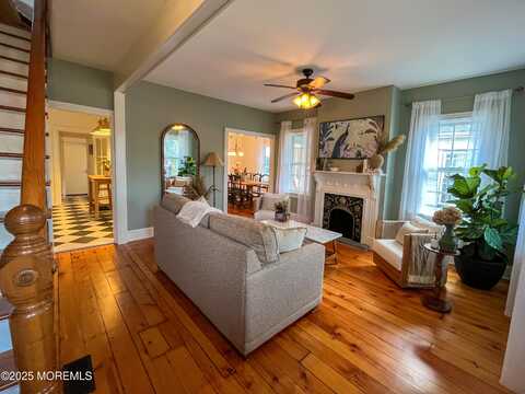 118 Broadway, Ocean Grove, NJ 07756