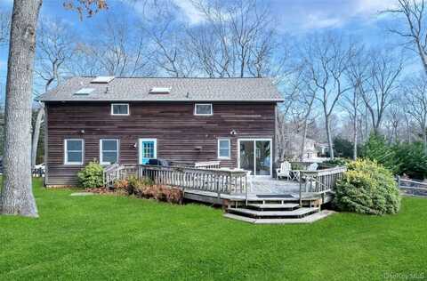 480 N Bayview Road Extension, Southold, NY 11971
