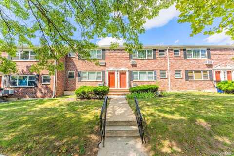 69-28 Kissena Blvd Boulevard, Kew Gardens, NY 11367