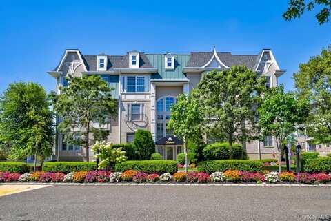 323 Roosevelt Way, Westbury, NY 11590