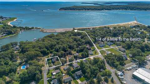 400 Anglers Road, Greenport, NY 11944