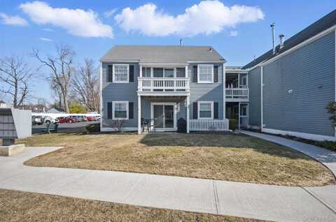 201 Commons Way Unit E, Fishkill, NY 12524