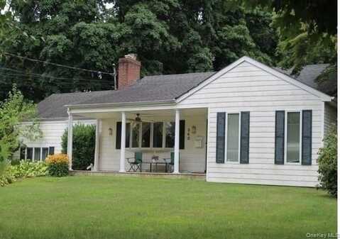340 Scudder Avenue, Northport, NY 11768