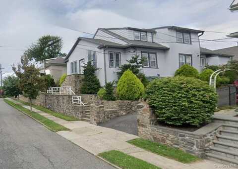 1306 Henry Avenue, Mamaroneck, NY 10543