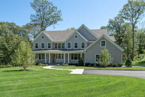 68 Saw Mill Road, Cold Spring Harbor, NY 11724