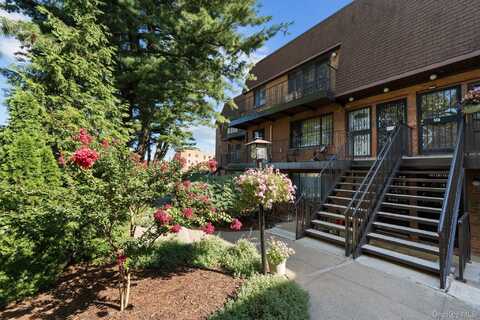 7447 Calamus Avenue, Elmhurst, NY 11373