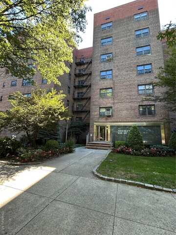 138-20 31 Road, Flushing, NY 11354