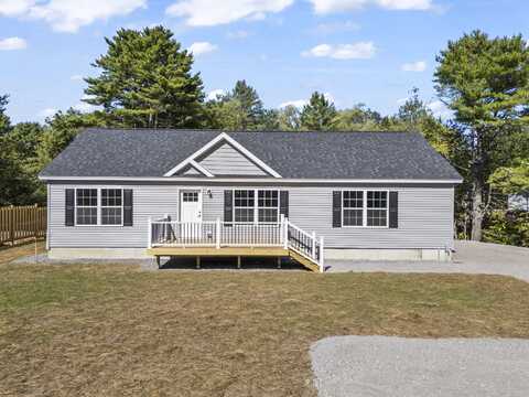 744 Ridge Road, Bowdoinham, ME 04008