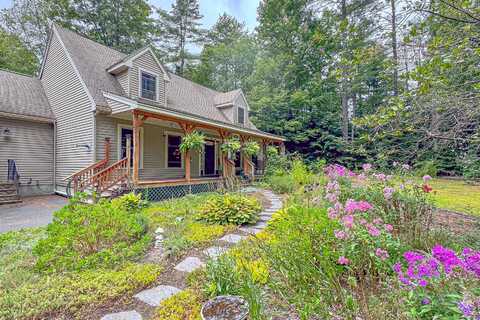 55 Sunnybrook Farm Road, Bridgton, ME 04009