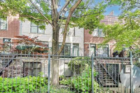 1813 S Clark Street, Chicago, IL 60616