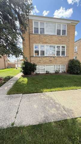 10301 W CHAUCER Street, Westchester, IL 60154