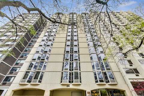 1340 N Dearborn Street, Chicago, IL 60610