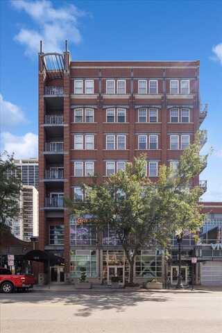 1515 N WELLS Street, Chicago, IL 60610