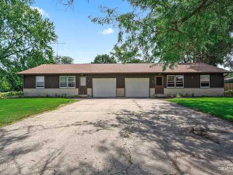 527-531 Prairie Street, Hinckley, IL 60520