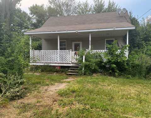 609 W Green Street, Newman, IL 61942