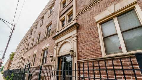 1151 E 61st Street, Chicago, IL 60637