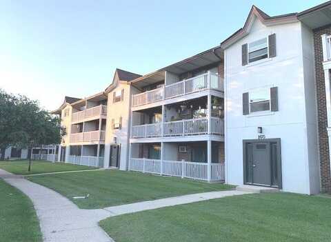 137 Gregory Street, Aurora, IL 60504