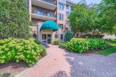 5 S Pine Street, Mount Prospect, IL 60056