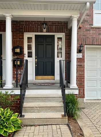 1823 Grove Street, Glenview, IL 60025