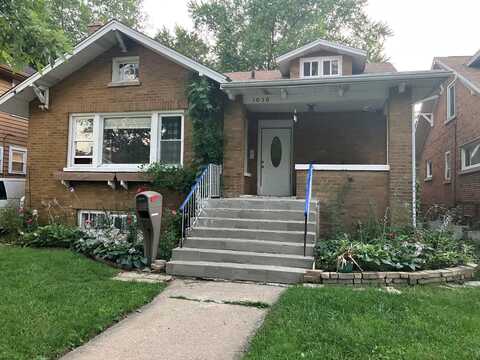 1030 N Ash Street, Waukegan, IL 60085