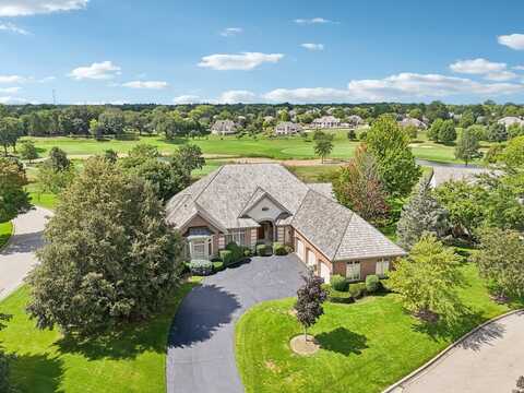 6401 Locust Lane, Libertyville, IL 60048