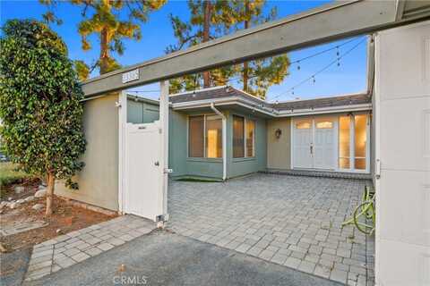23365 Caminito Marcial, Laguna Hills, CA 92653