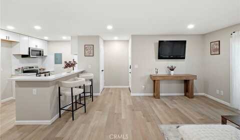 2501 W Sunflower Avenue, Santa Ana, CA 92704