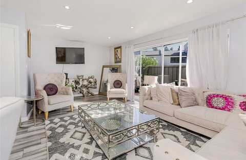 11311 Tampa Avenue, Porter Ranch, CA 91326