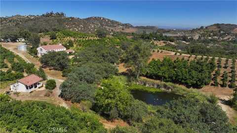 38149 De Luz Rd, Fallbrook, CA 92028