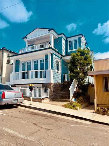 132 28th Street, Hermosa Beach, CA 90254