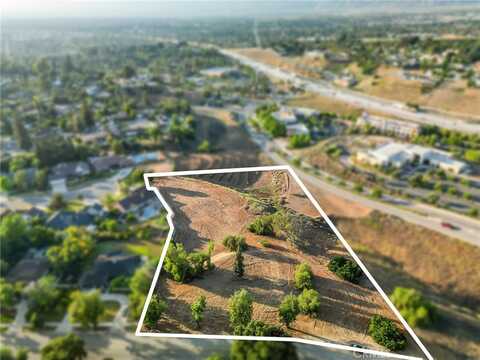 221 N E Sunset Drive N, Redlands, CA 92373