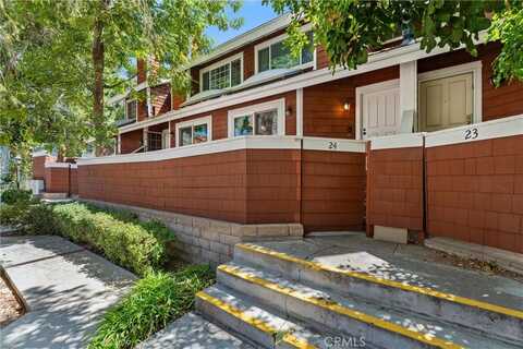 19431 Sherman Way, Reseda, CA 91335