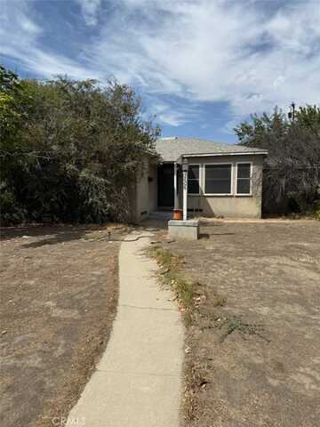 2606 Truxtun Avenue, Bakersfield, CA 93301