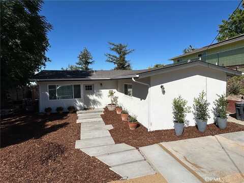 4255 Estrada Avenue, Atascadero, CA 93422