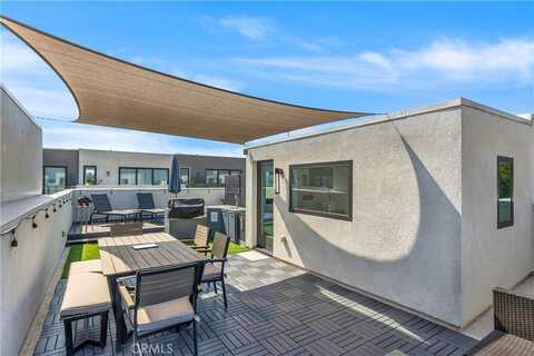 279 W 8th Street, San Pedro, CA 90731