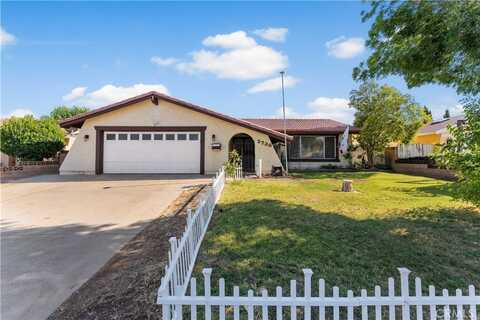 2736 E Avenue R7, Palmdale, CA 93550