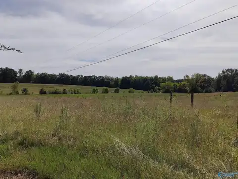 3727 Huckaby Bridge Road, Falkville, AL 35622