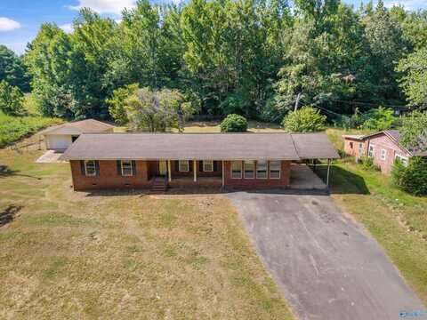 4140 S Broad Street, Scottsboro, AL 35769