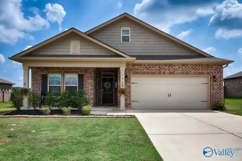 130 Blackburn Trace, Huntsville, AL 35811