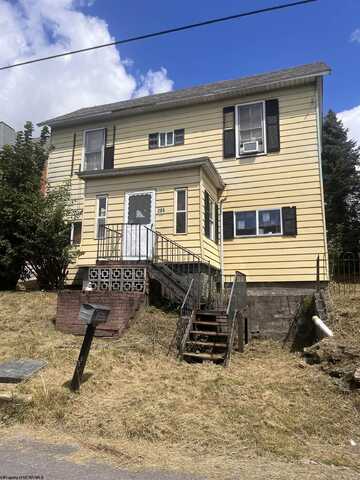 206 W Washington Street, Terra Alta, WV 26764