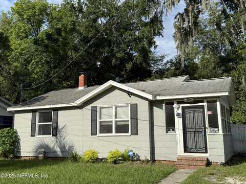 8126 PAUL JONES Drive, Jacksonville, FL 32208