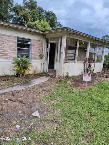 3671 CEDAR Drive, Jacksonville, FL 32207