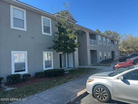 5050 PLAYPEN Drive unit: 5, Jacksonville, FL 32210